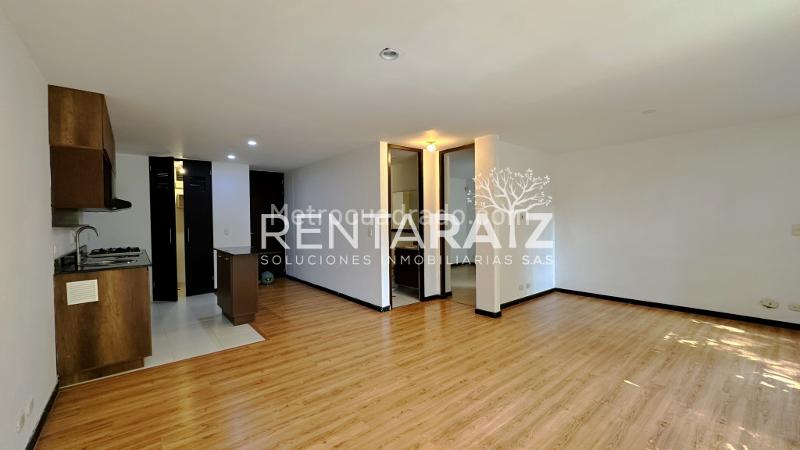 1BR Apartment in Provenza (70 m²)