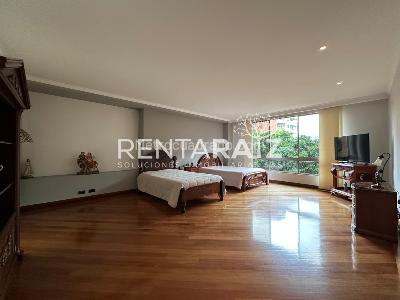 Apartamento en venta en El Poblado, Medellín · foto 6 de 20