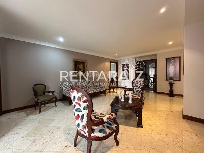 Apartamento en venta en El Poblado, Medellín · foto 9 de 20