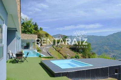 Casa de 3 alcobas en venta en Niquia, Bello, 225 m² · foto 4 de 20