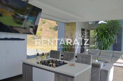 Casa de 3 alcobas en venta en Niquia, Bello, 225 m² · foto 7 de 20