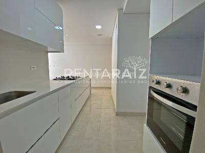 Apartaestudio en venta en El Poblado, Medellín, 72 m² · foto 2 de 20