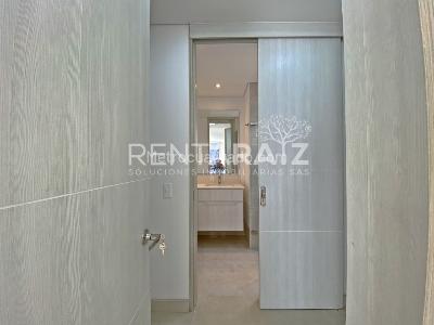 Apartaestudio en venta en El Poblado, Medellín, 72 m² · foto 16 de 20