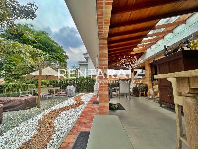 Casa de 4 alcobas en venta en Loma Benedictinos Envigado, Envigado, 340 m² · foto 7 de 20