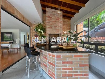 Casa de 4 alcobas en venta en Loma Benedictinos Envigado, Envigado, 340 m² · foto 11 de 20