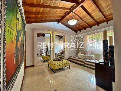 Casa de 4 alcobas en venta en Loma Benedictinos Envigado, Envigado, 340 m² · foto 17 de 20