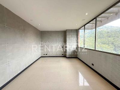 Apartamento de 3 alcobas en venta en El Poblado, Medellín, 274 m² · foto 4 de 20