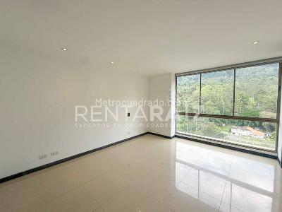 Apartamento de 3 alcobas en venta en El Poblado, Medellín, 274 m² · foto 7 de 20