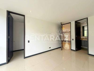 Apartamento de 3 alcobas en venta en El Poblado, Medellín, 274 m² · foto 11 de 20