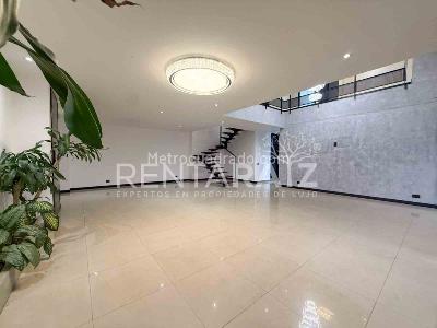 Apartamento de 3 alcobas en venta en El Poblado, Medellín, 274 m² · foto 18 de 20