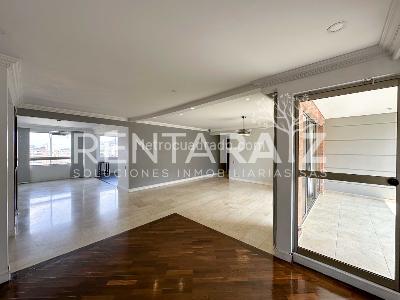 Apartamento de 3 alcobas en venta en El Tesoro, Medellín, 195 m² · foto 7 de 20