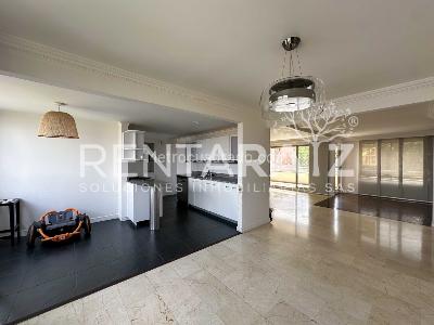 Apartamento de 3 alcobas en venta en El Tesoro, Medellín, 195 m² · foto 14 de 20