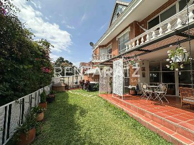 Casa de 4 alcobas en venta en El Poblado, Medellín, 261 m² · foto 2 de 20