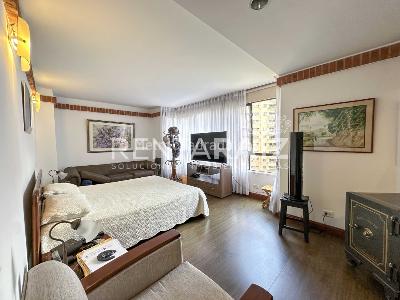 Apartamento de 3 alcobas en venta en Los Balsos, Medellín, 176 m² · foto 13 de 20