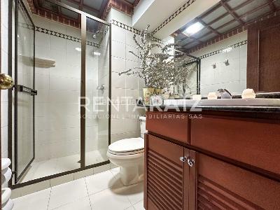 Apartamento de 3 alcobas en venta en Los Balsos, Medellín, 176 m² · foto 19 de 20