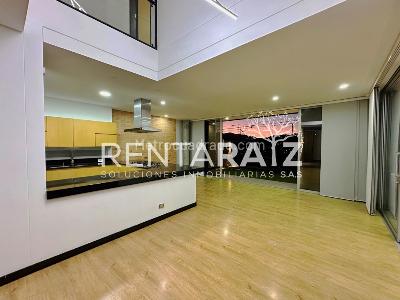 Casa de 4 alcobas en venta en La Calleja, Envigado, 350 m² · foto 2 de 12