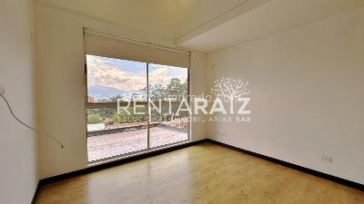 Casa de 4 alcobas en venta en La Calleja, Envigado, 350 m² · foto 9 de 12