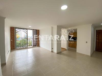 Apartamento en venta en Jardines, Envigado · foto 2 de 20