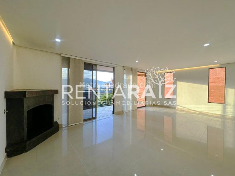 Exclusive 3BR House in La Calera - 9