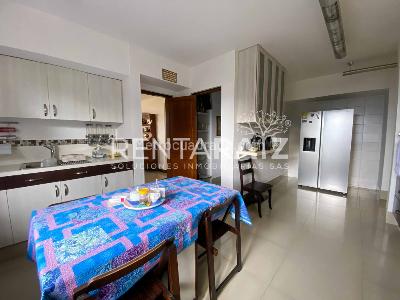 Apartamento de 4 alcobas en venta en El Poblado, Medellín, 450 m² · foto 10 de 20