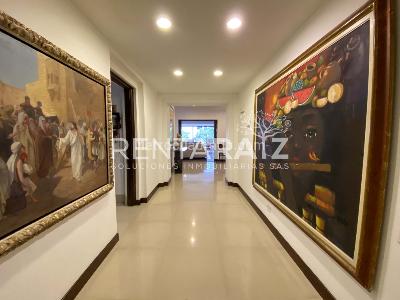 Apartamento de 4 alcobas en venta en El Poblado, Medellín, 450 m² · foto 16 de 20