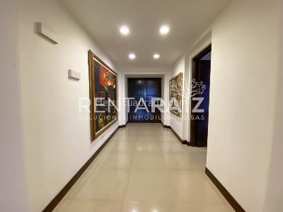 Apartamento de 4 alcobas en venta en El Poblado, Medellín, 450 m² · foto 17 de 20