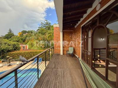 Casa de 4 alcobas en venta en Asdesillas, Sabaneta, 358 m² · foto 4 de 20