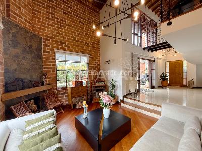 Casa de 4 alcobas en venta en Asdesillas, Sabaneta, 358 m² · foto 7 de 20