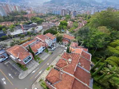 Casa de 4 alcobas en venta en San Lucas, Medellín, 202 m² · foto 2 de 20