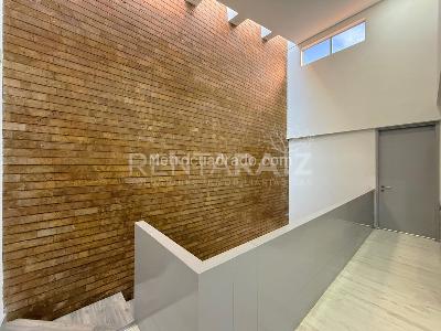 Casa de 4 alcobas en venta en San Lucas, Medellín, 202 m² · foto 11 de 20
