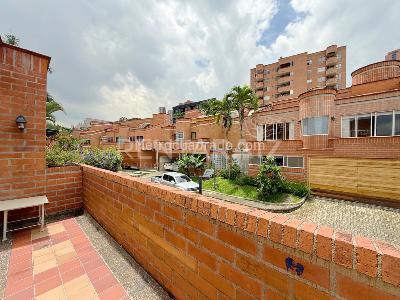 Casa de 4 alcobas en venta en El Tesoro, Medellín, 302 m² · foto 9 de 20