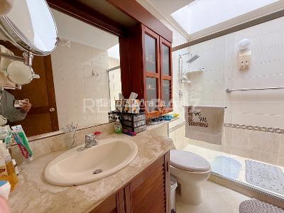 Casa de 4 alcobas en venta en El Tesoro, Medellín, 302 m² · foto 20 de 20