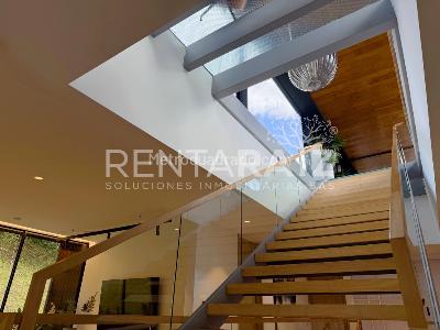 Casa de 4 alcobas en venta en El Poblado, Medellín, 640 m² · foto 6 de 20