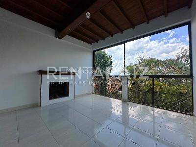 Casa de 4 alcobas en venta en Loma Del Chocho, Envigado, 354 m² · foto 9 de 20