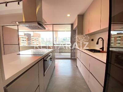 Apartamento de 2 alcobas en venta en San Jose, Sabaneta, 88 m² · foto 10 de 20