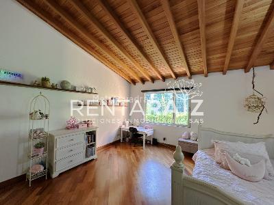 Casa de 4 alcobas en venta en La Calera, Medellín, 360 m² · foto 19 de 20
