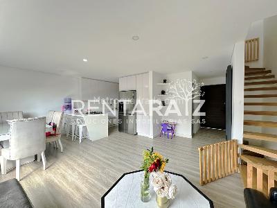 Casa de 3 alcobas en venta en Intermedia, Envigado, 350 m² · foto 4 de 20
