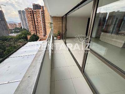 Apartamento de 3 alcobas en venta en San Jose, Sabaneta, 119 m² · foto 2 de 20