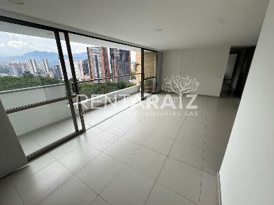 Apartamento de 3 alcobas en venta en San Jose, Sabaneta, 119 m² · foto 3 de 20