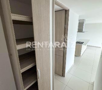 Apartamento de 3 alcobas en venta en San Jose, Sabaneta, 119 m² · foto 18 de 20