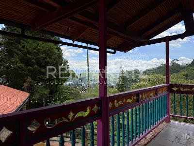 Casa de 4 alcobas en arriendo en Caldas, Medellín, 600 m² · foto 15 de 20