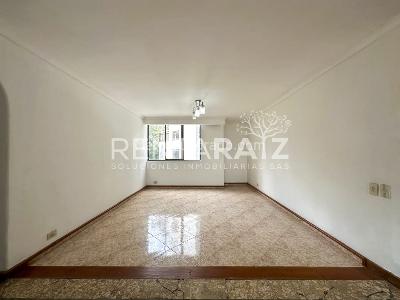 Apartamento de 3 alcobas en venta en El Poblado, Medellín, 220 m² · foto 6 de 20