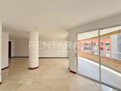 Apartamento de 3 alcobas en venta en Laureles, Medellín, 160 m² · foto 6 de 20