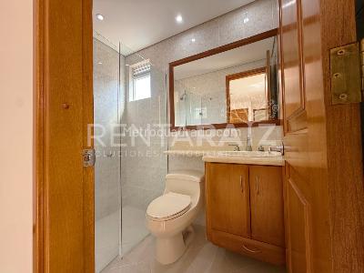 Apartamento de 3 alcobas en venta en Laureles, Medellín, 160 m² · foto 15 de 20