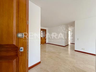Apartamento de 3 alcobas en venta en Laureles, Medellín, 160 m² · foto 20 de 20