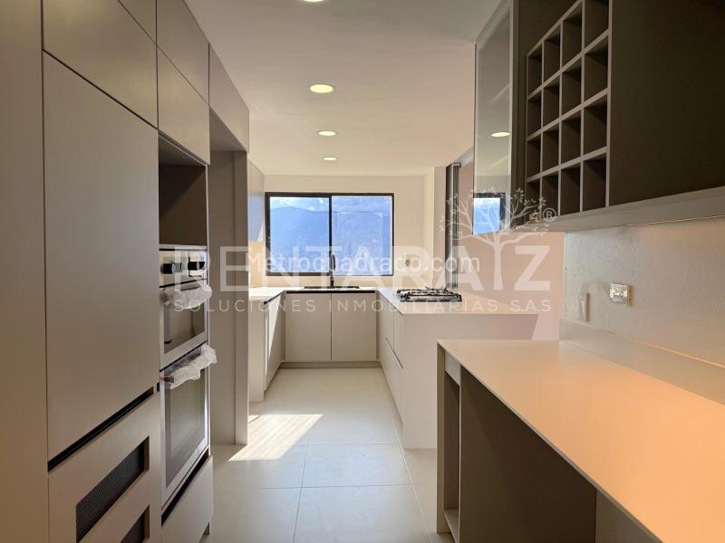 Apartamento Elegante de 3 Alcobas con Vista en El Campestre - 4