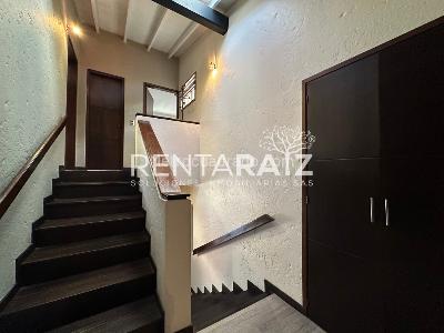 Casa de 3 alcobas en venta en Loma Del Escobero, Envigado, 230 m² · foto 20 de 20