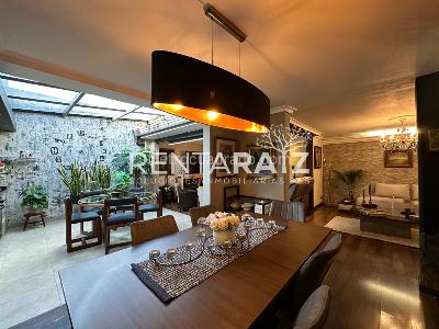 Casa de 3 alcobas en venta en Loma Del Escobero, Envigado, 230 m² · foto 9 de 20