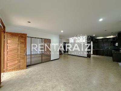 Casa de 5 alcobas en venta en La Doctora, Sabaneta, 300 m² · foto 4 de 20