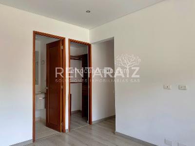 Casa de 5 alcobas en venta en Loma Benedictinos, Envigado, 300 m² · foto 13 de 20